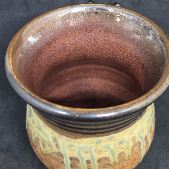 Studio Pottery Drip Glaze Thumb Grip Handle Footed Mug Cup Signed - Picture 11 of 15